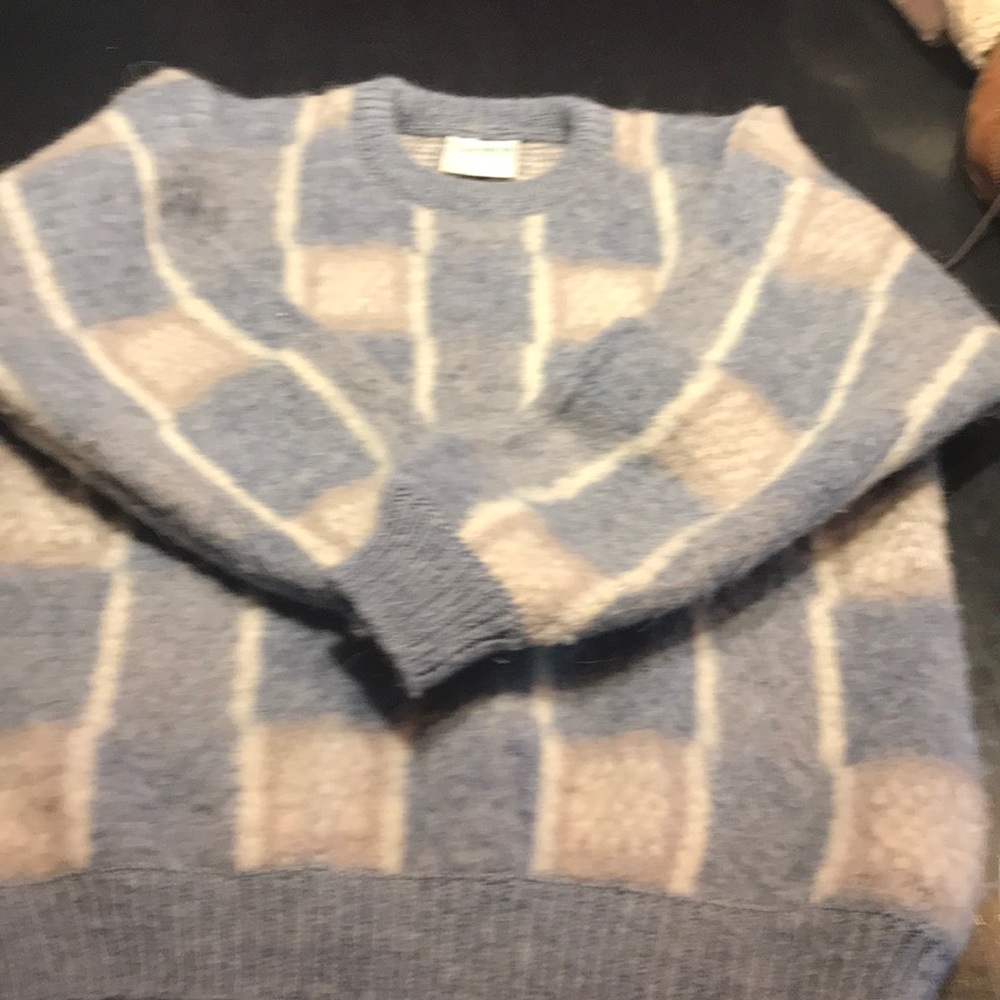 Wool sweater made in Ireland
